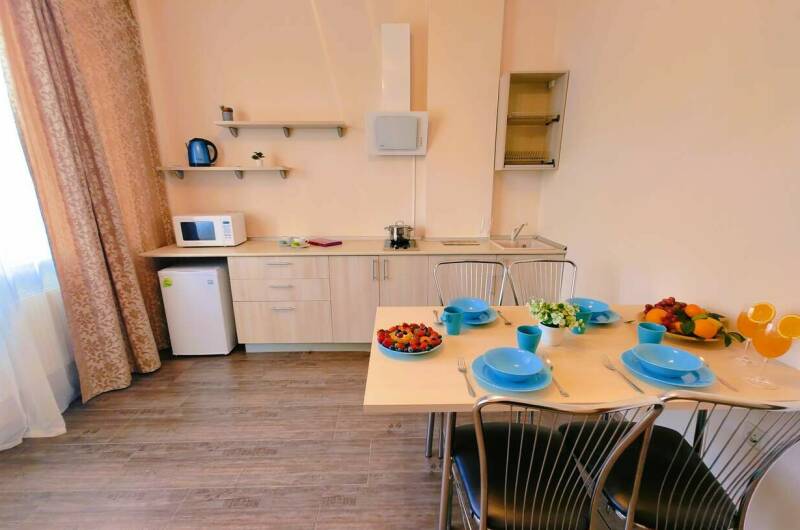 2х комн. 4х местн. сем. номер с кухней и балконом