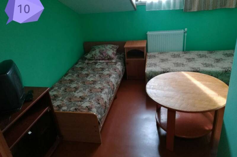 Эконом трехместный