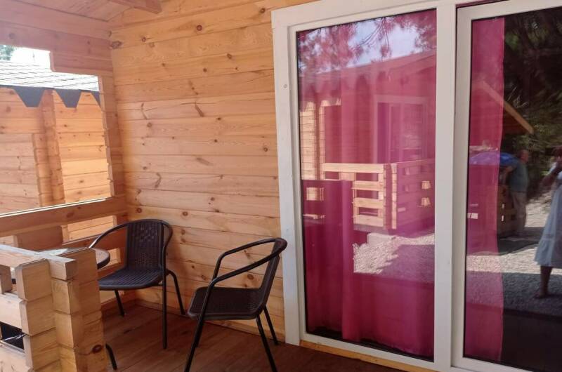 Домик на 3 человека с удобствами и верандой