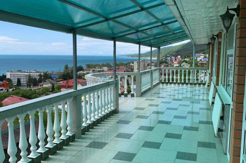 Четырехместный номер с балконом