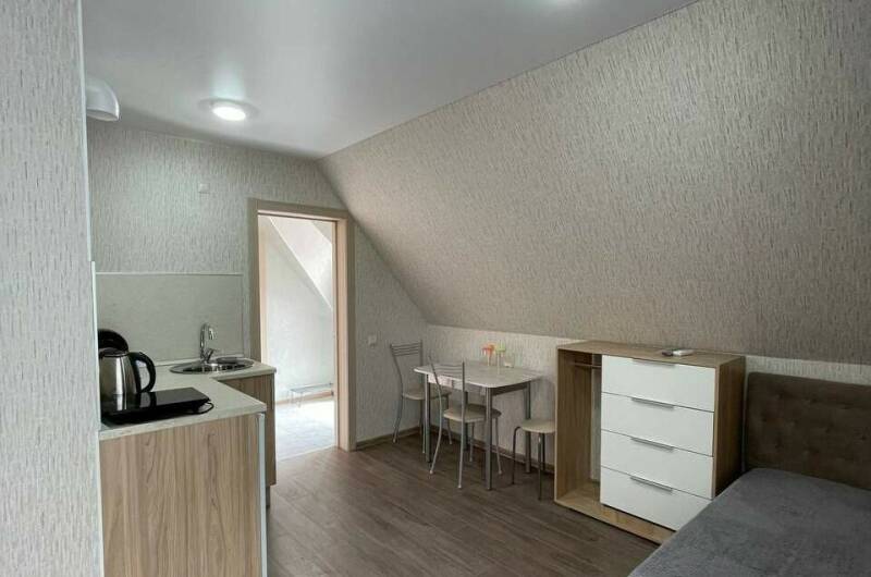 3-х местный номер с балконом — 2 этаж