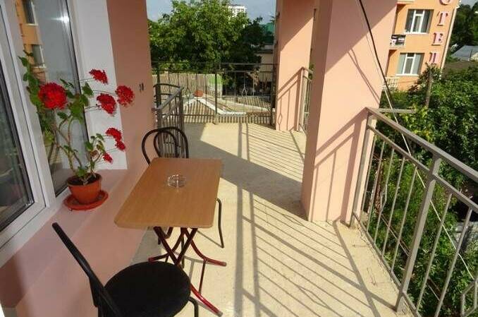 2-х местная комната с кухней и балконом