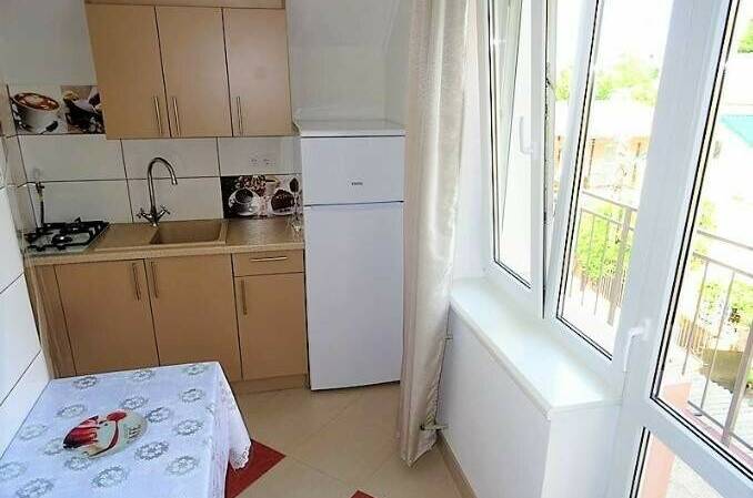 2-х местная комната с кухней и балконом