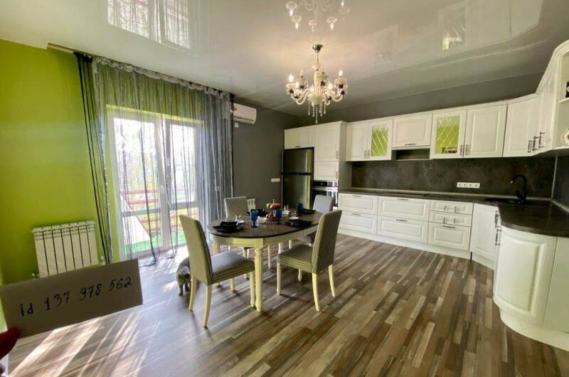 Апартаменты трех комнатные