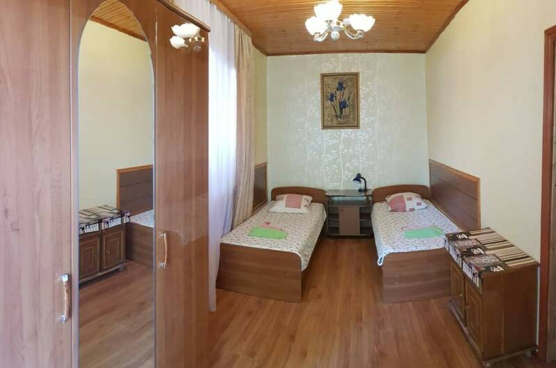 Двухкомнатный номер 6, 5чел., (2 этаж)