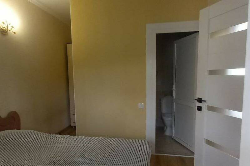 Двухкомнатный с видом на море