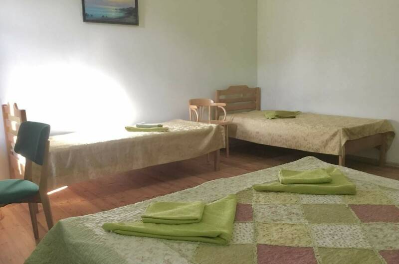 3-х местный ЭКОНОМ номер без удобств с доп местом