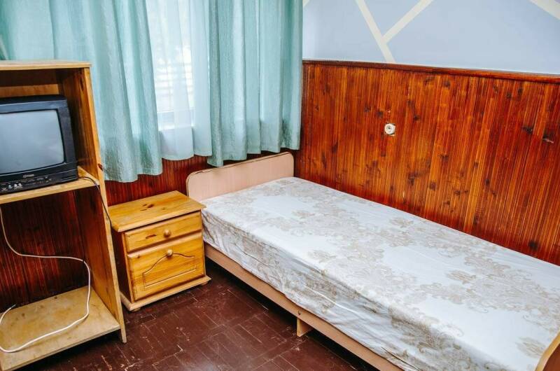 Домик 1-этажный 5-ти местный