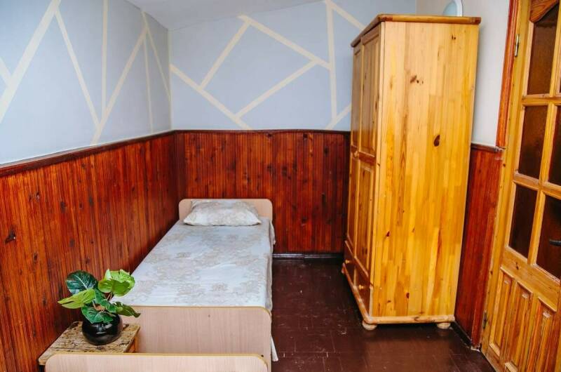 Домик 1-этажный 5-ти местный