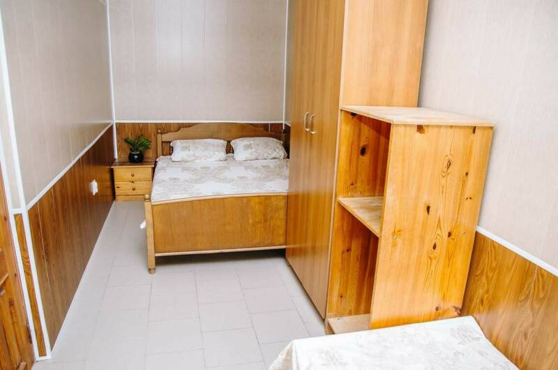 Домик 1-этажный 6-ти местный