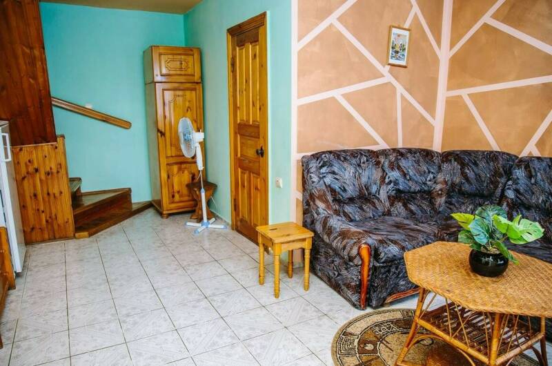 2-х этажный таунхаус 2-х комнатный 6-местный