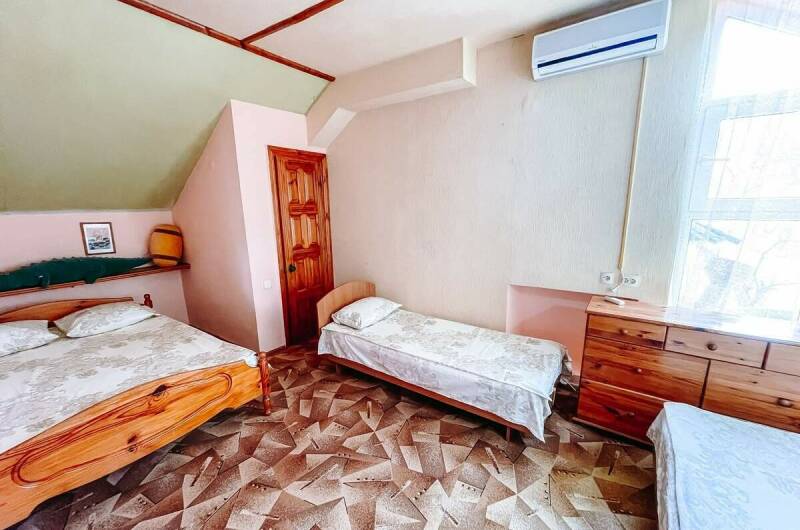 2-х этажный таунхаус 2-х комнатный 6-местный