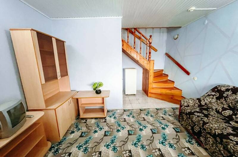 2-х этажный таунхаус с видом во двор 6-местный