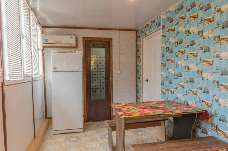 Двухкомнатный коттедж с лоджией