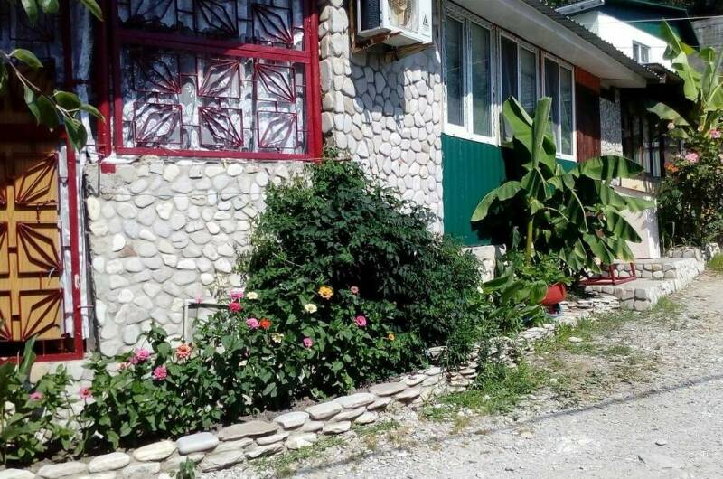 Двухкомнатный коттедж с лоджией