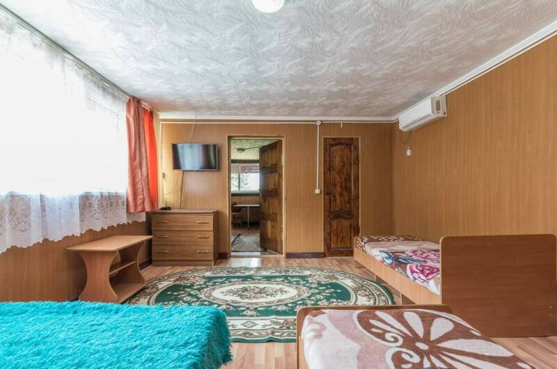 Номер на втором этаже с видом на море