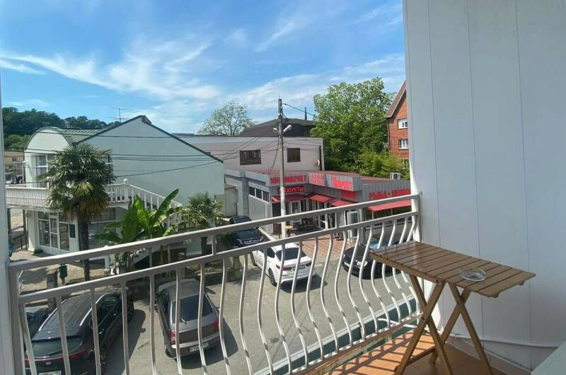 Трёхместный «Стандарт» с доп. местом и балконом