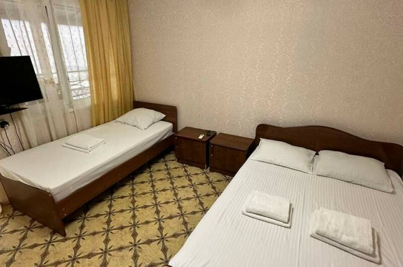 Трехместный, корпус Грант