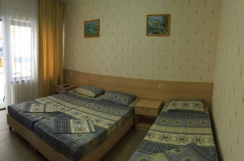 3х-местный «Стандарт» (1 этаж, 3 кровати)