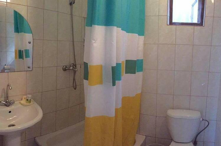 3х-местный «Стандарт» (1 этаж, 3 кровати)