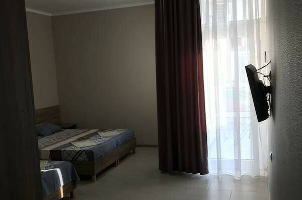 4х-местный «Стандарт» с балконом (2 этаж)