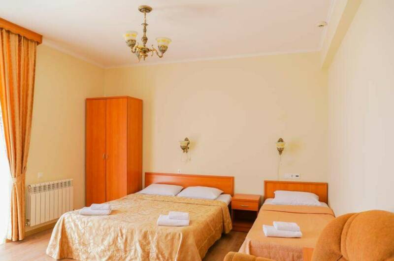 Трёхместный номер «Комфорт»