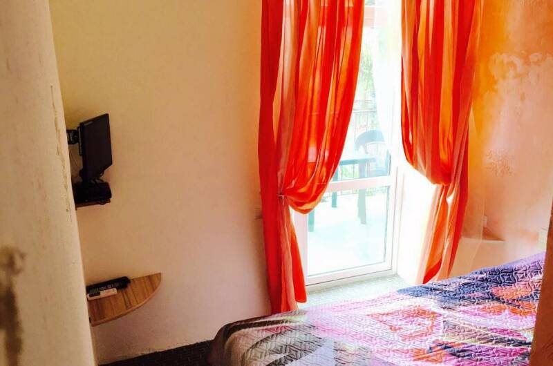 «Эконом» 2-х местный с выходом на балкон