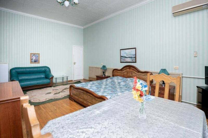 3-х местный номер улучшенный без балкона (7)