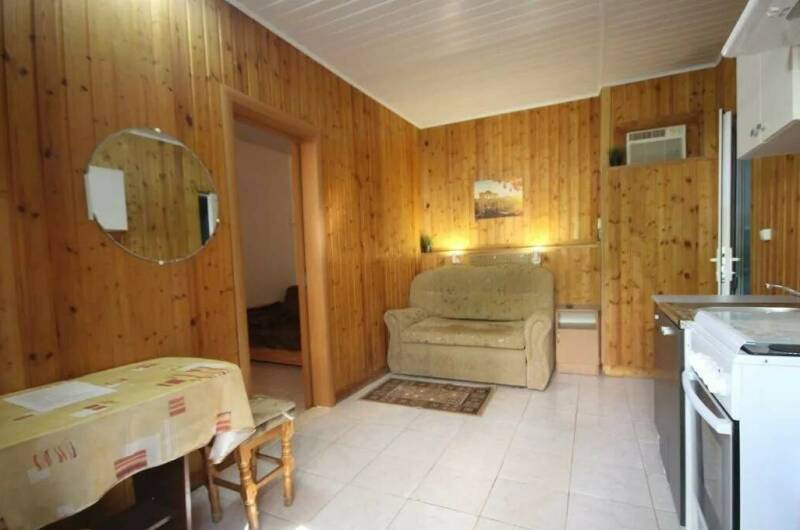 Студия с кухней пятиместная