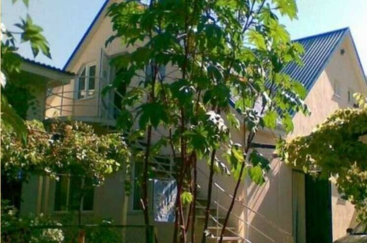 2-х комнатный 4−6-ти местный номер (2 этаж)