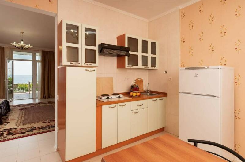 Апартаменты однокомнатные (вид на море)