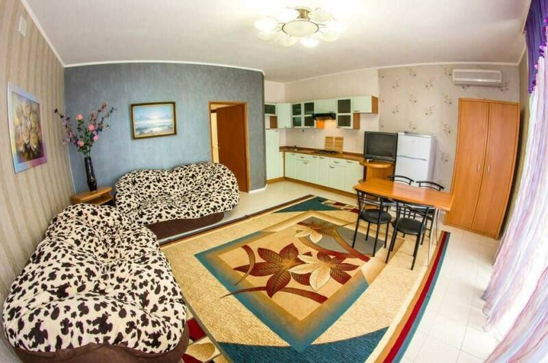 Апартаменты семейные (вид на море)