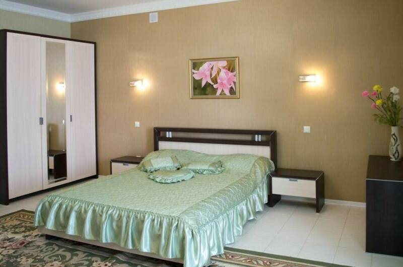 Апартаменты двухкомнатные (вид на море)