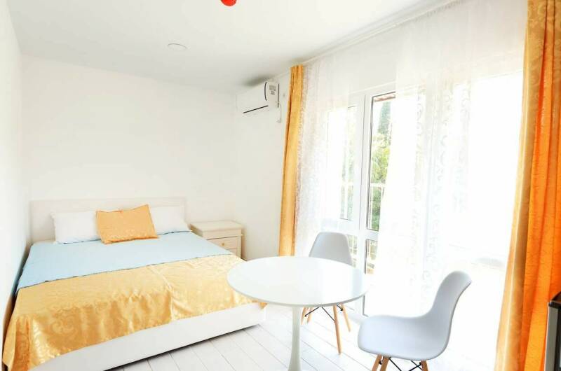 3. Номер у лагеря