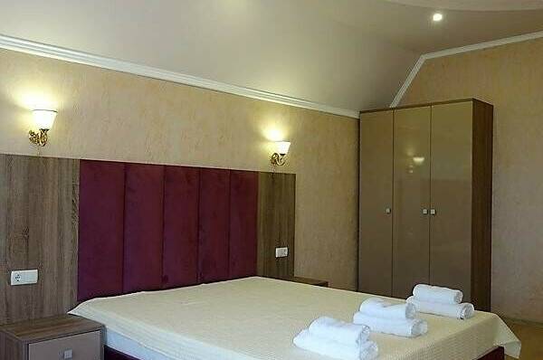 Двухкомнатные апартаменты «Люкс»