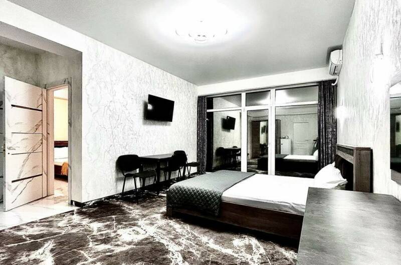 «Люкс» панорамный с террасой