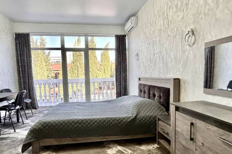 «Люкс» панорамный с террасой