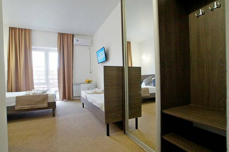 Трех местный номер без балкона