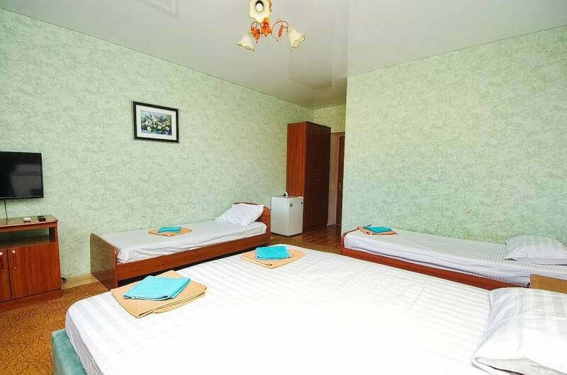 Четырёхместный «Люкс» с балконом