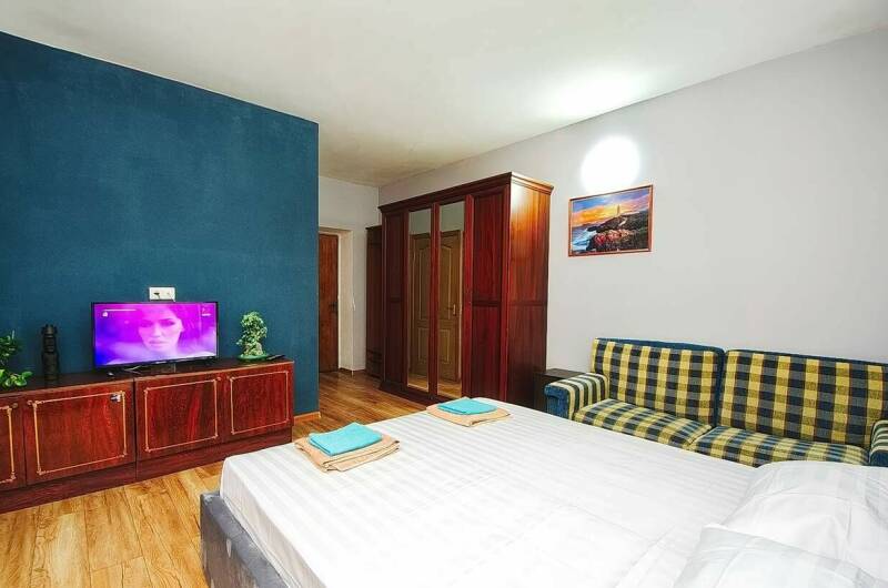 Апартаменты двухкомнатные с кухней