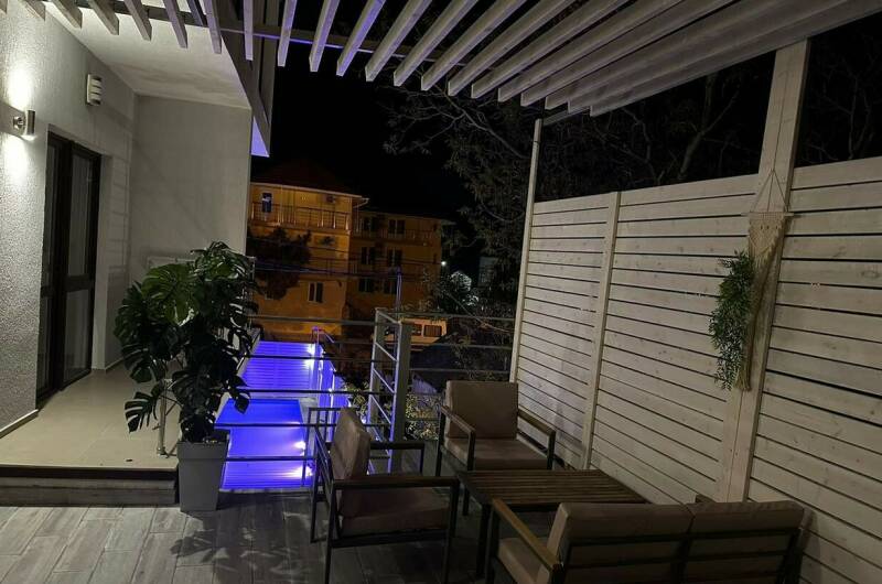 3х местный номер с балконом и зоной отдыха