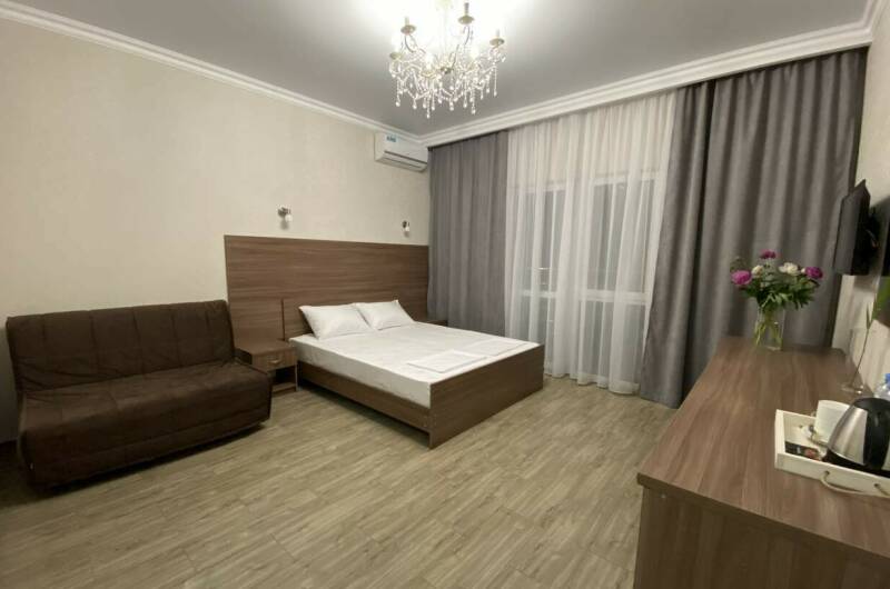 4х местный номер с балконом и зоной отдыха