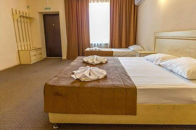 «Стандарт» 3-х местный (однокомнатный) с балконом