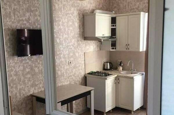 «2-комнатный с кухней»