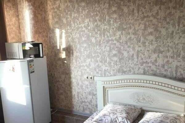 «2-комнатный с кухней»