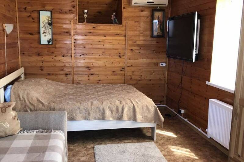 Номер 1 с отдельным входом и лоджией