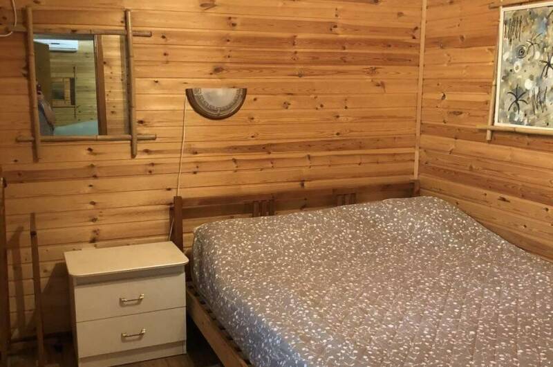 Двухкомнатный домик отдельный с верандой