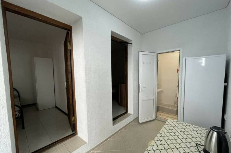 Номер на семью 2 комнаты 1й этаж