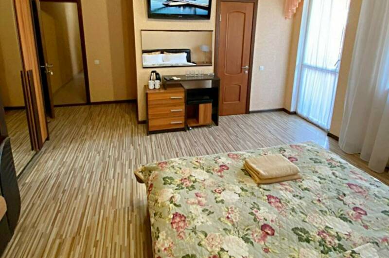 4-х местный «Комфорт» с видом на горы