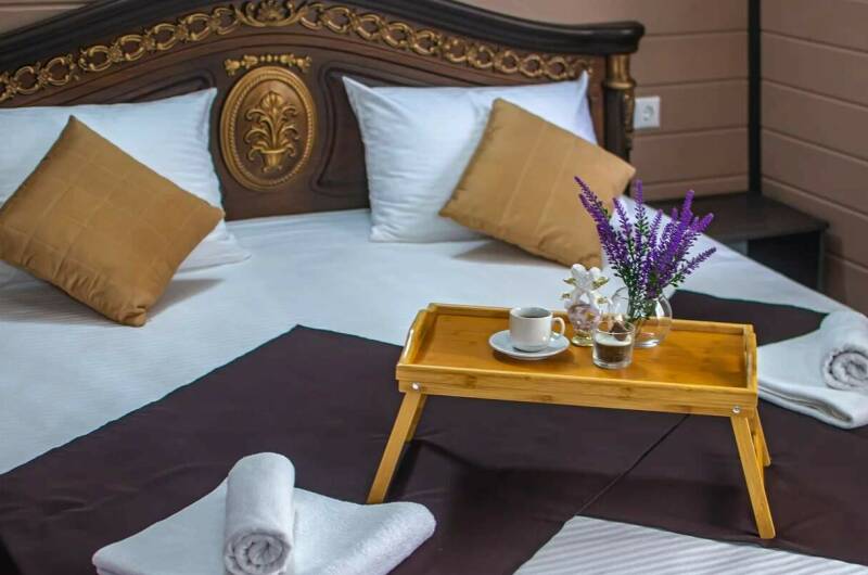 Улучшенная 6ти местная студия с мини-кухней (к1)